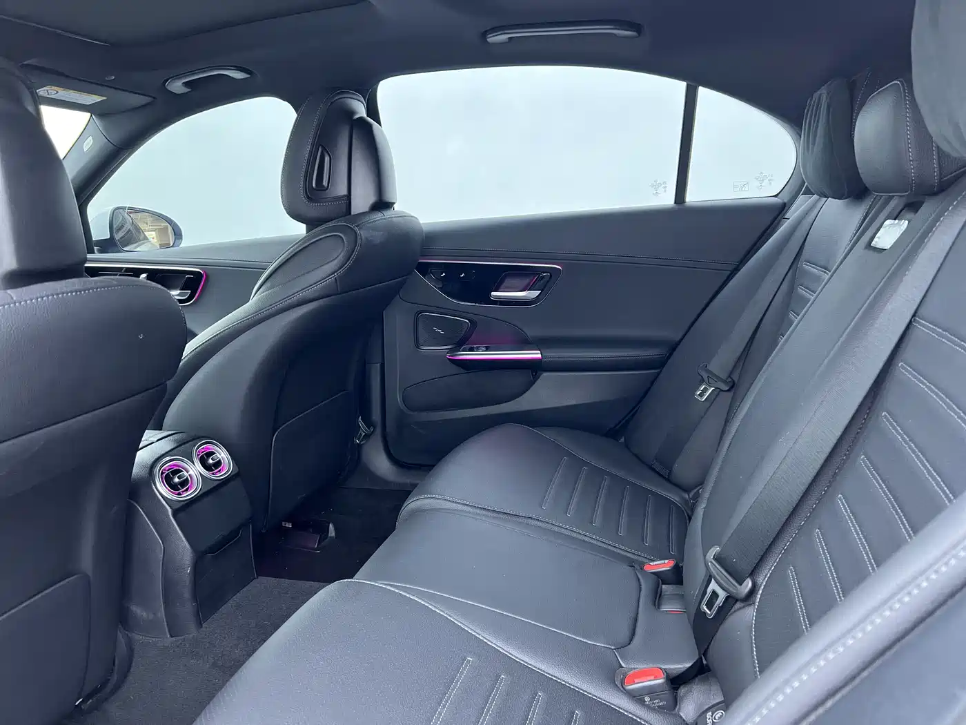 Mercedes-Benz C-Class 2023 Facelift C 260 L Sport Edition фото 21