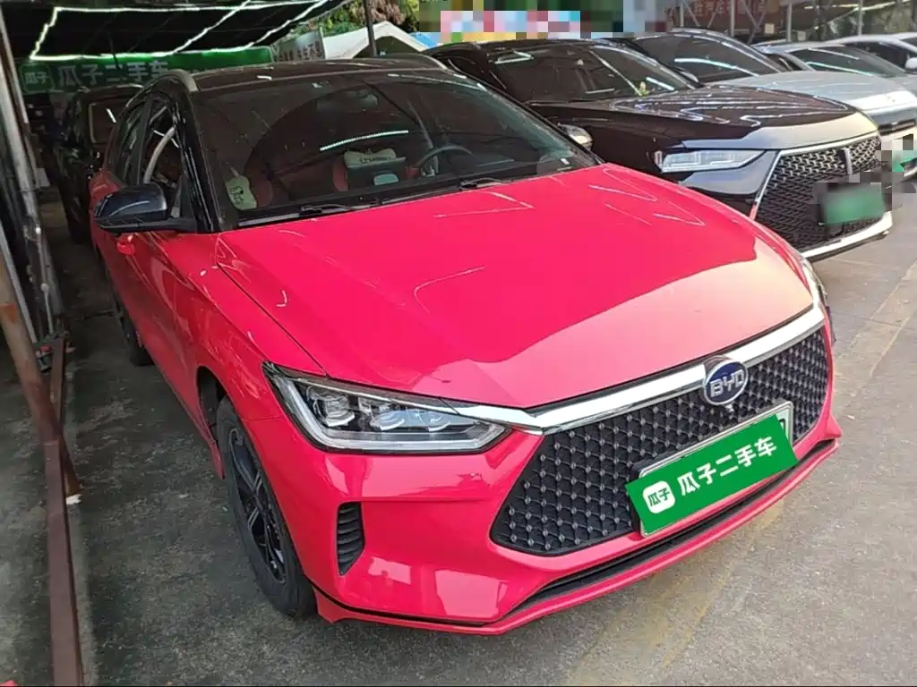 Фото 4 - BYD e2