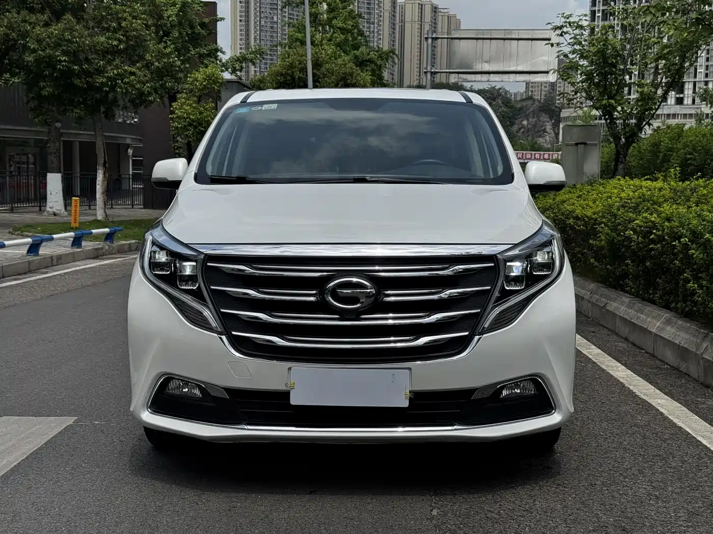 GAC TRUMPCHI M8