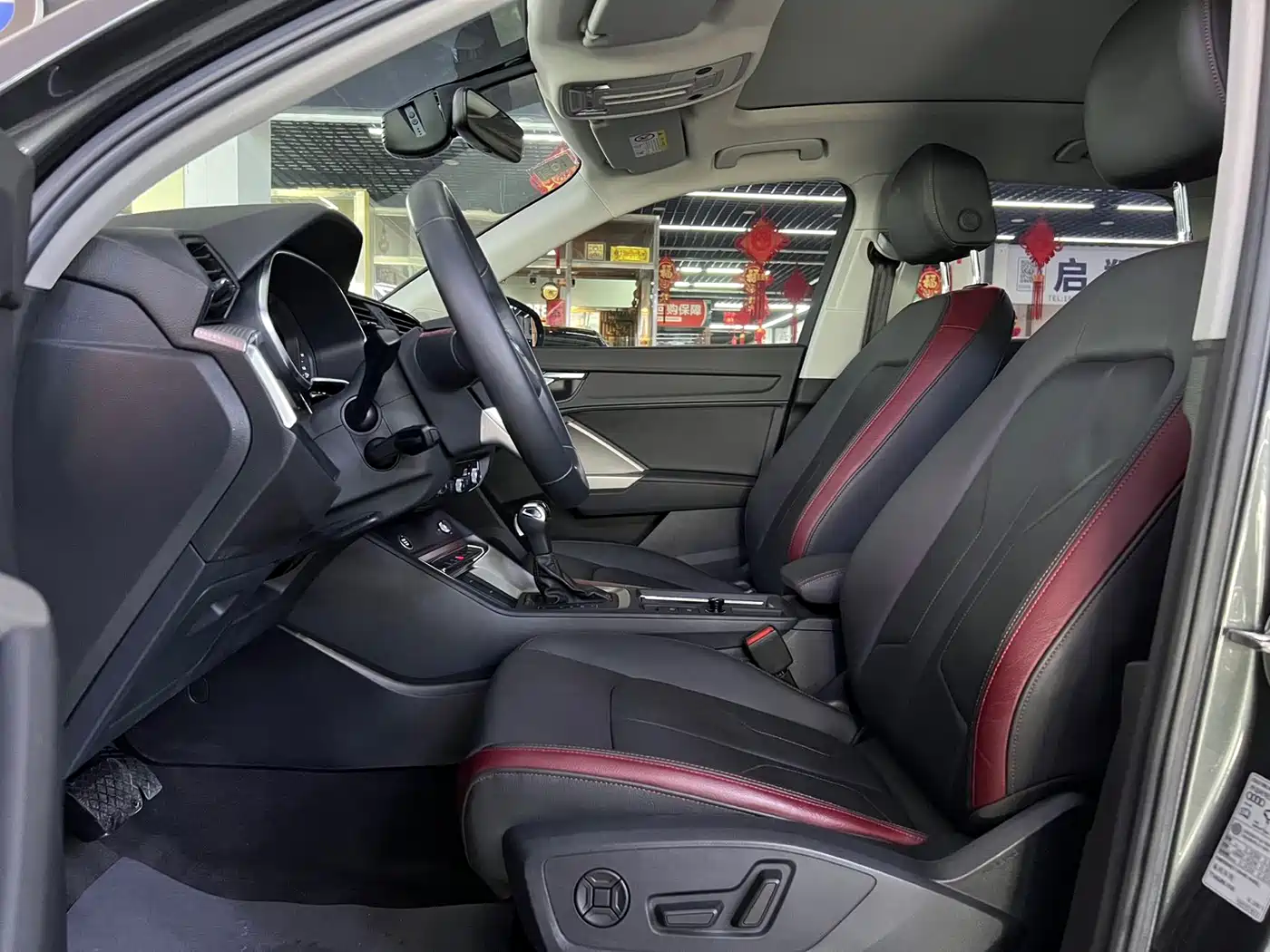 Audi Q3 2022 35 TFSI Fashion Elegance фото 13