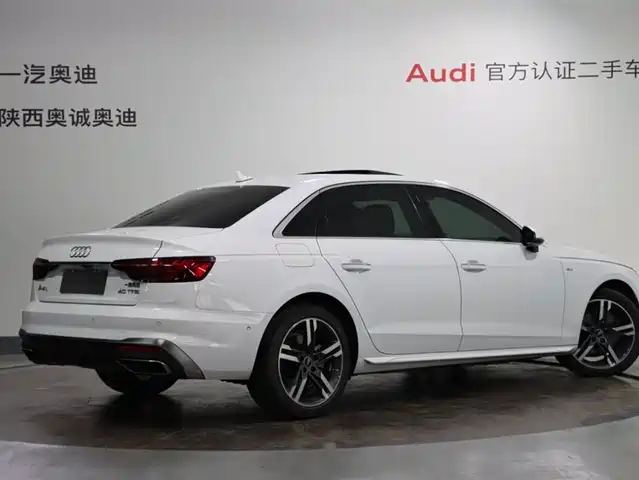 Audi A4L 2022 40 TFSI Luxury Dynamic — фото 4