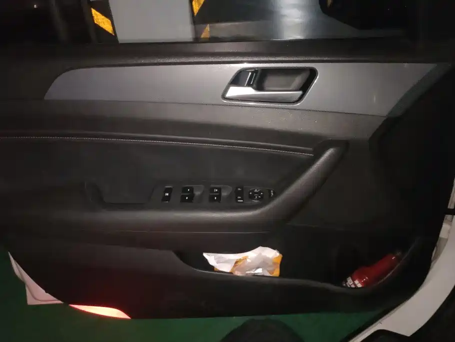 صورة 7 - Hyundai Sonata