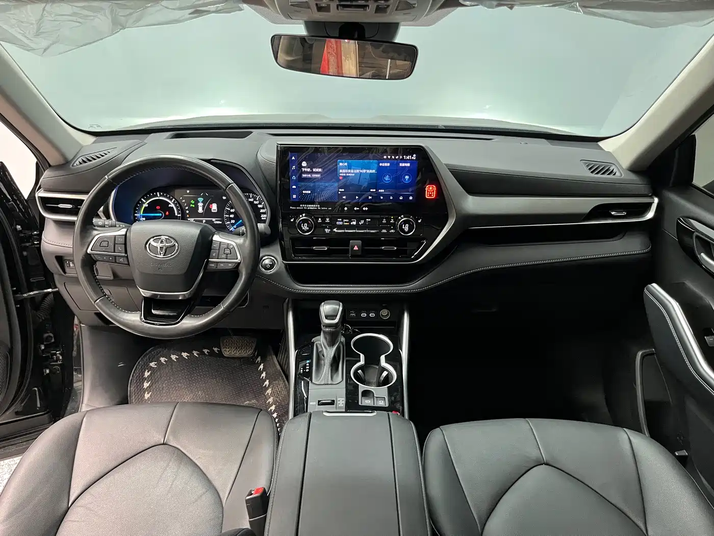 Toyota Highlander 2024 2023 2.5L Smart Hybrid Dual Engine AWD Premium 7-Seater