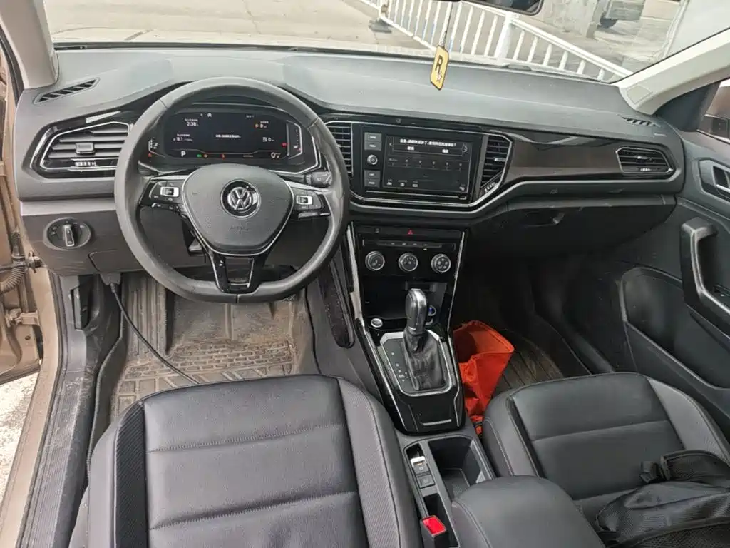 Volkswagen T-Roc, миниатюра 10