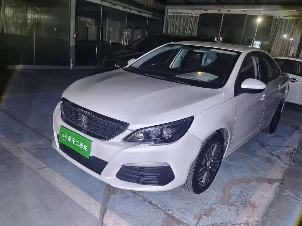 Peugeot 308 2016 — пригон из Китая