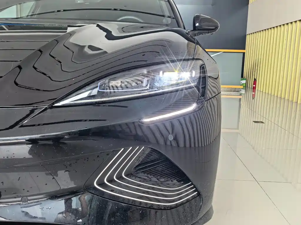 2025 BYD Seal
