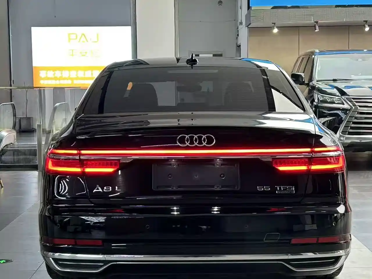 Audi A8 2018 A8L 55 TFSI quattro Launch Elite фото 8