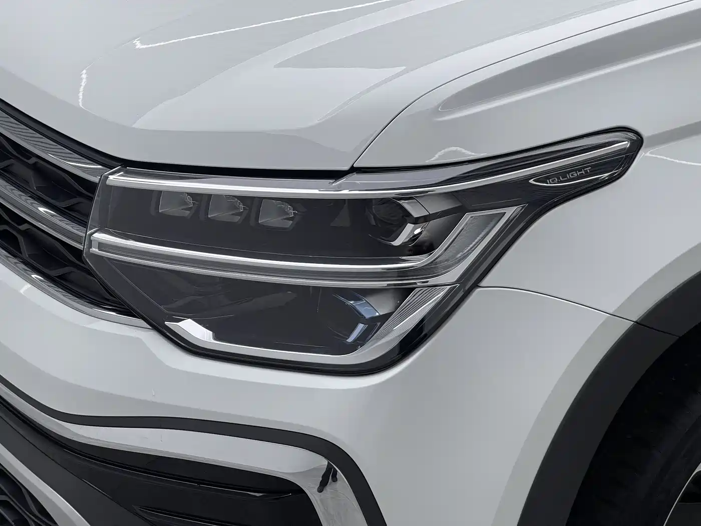 Volkswagen Tharu 2023 300TSI 2WD Full Moon Edition фото 14