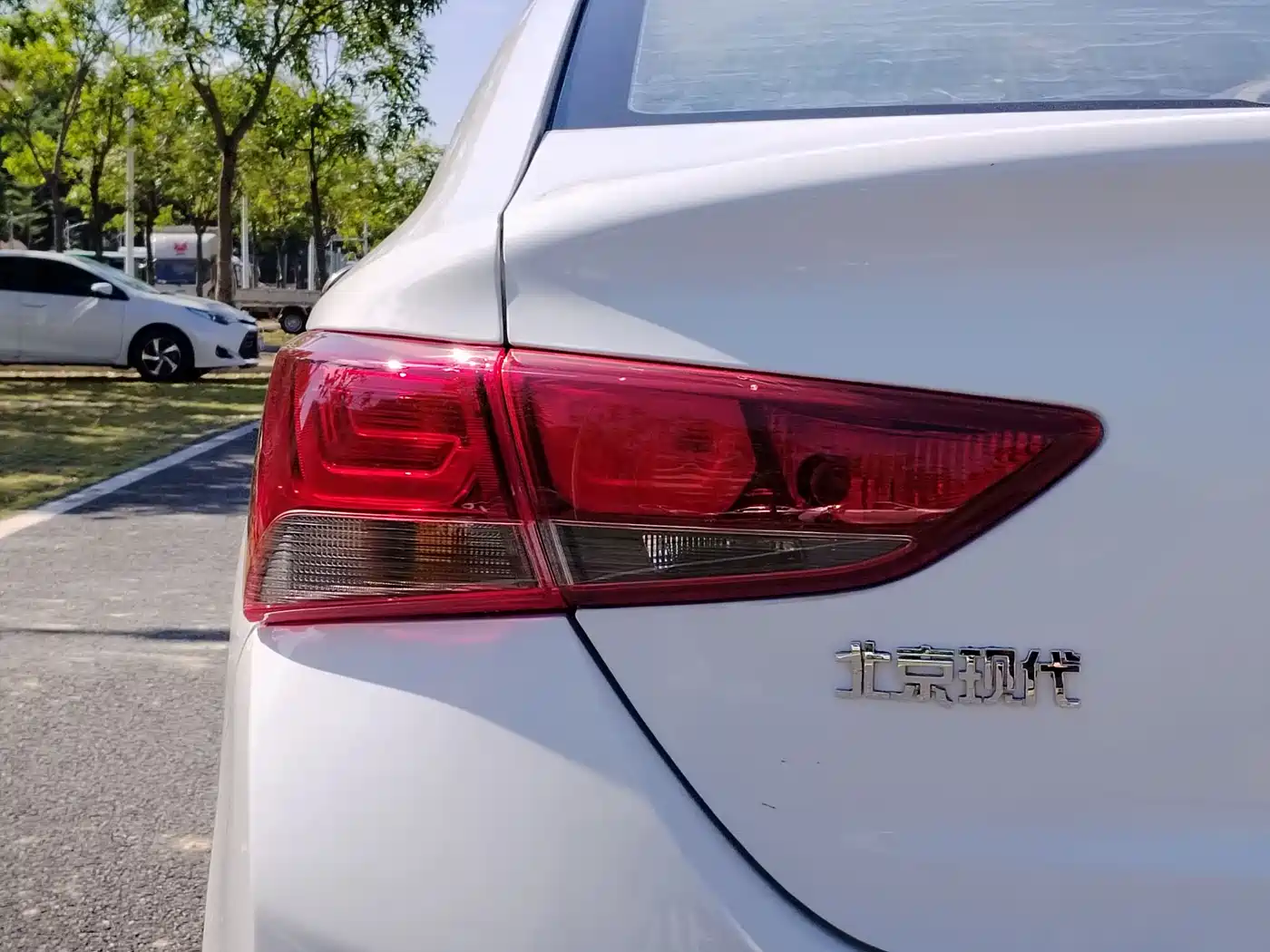 Hyundai Verna 2016 1.4L Automatic Cool Edition GLS фото 15