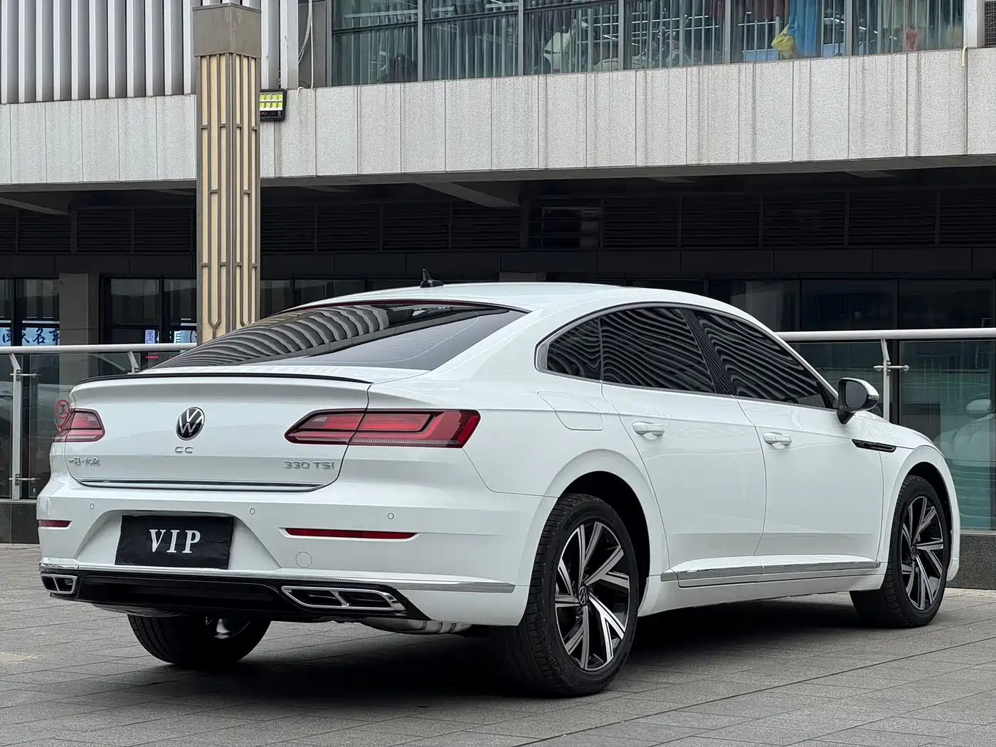 Volkswagen FAW-Volkswagen CC 2021 330TSI Dazzle Edition фото 12