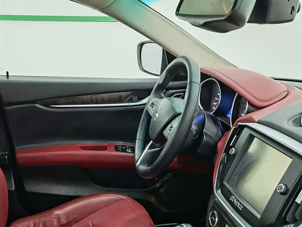 Maserati Ghibli 2014 3.0T Standard фото 22