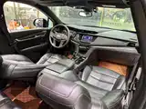 Фото 10 - Cadillac XT5