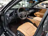 Фото 9 - Lexus LS