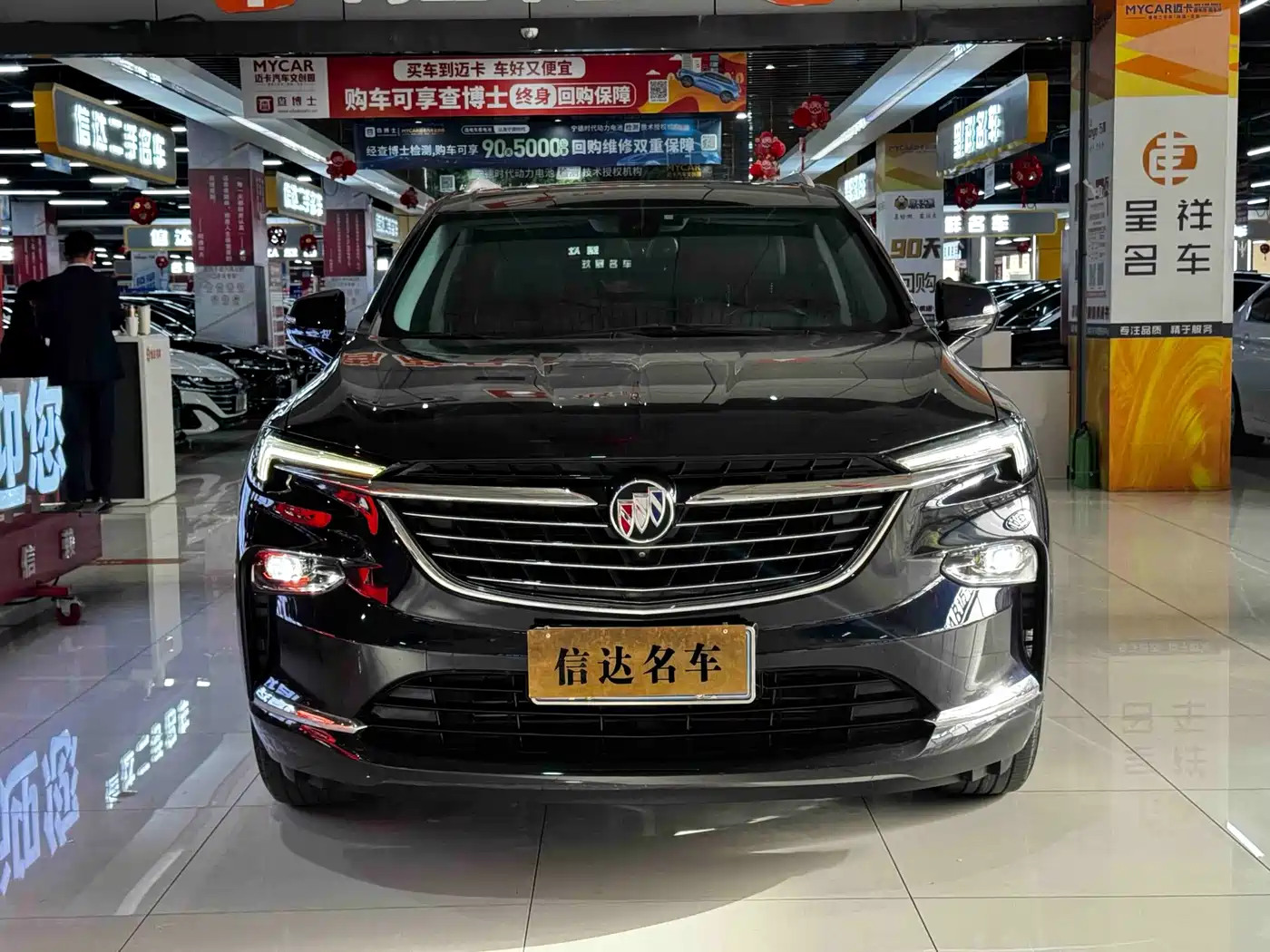 Buick Enclave 2022 652T 4WD Premium 7-Seater фото 2