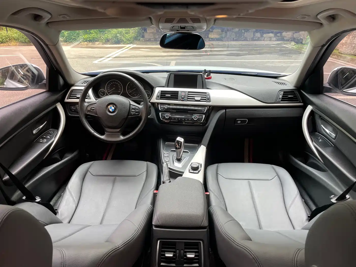 BMW 3 Series 2016 320Li Fashion Model фото 19