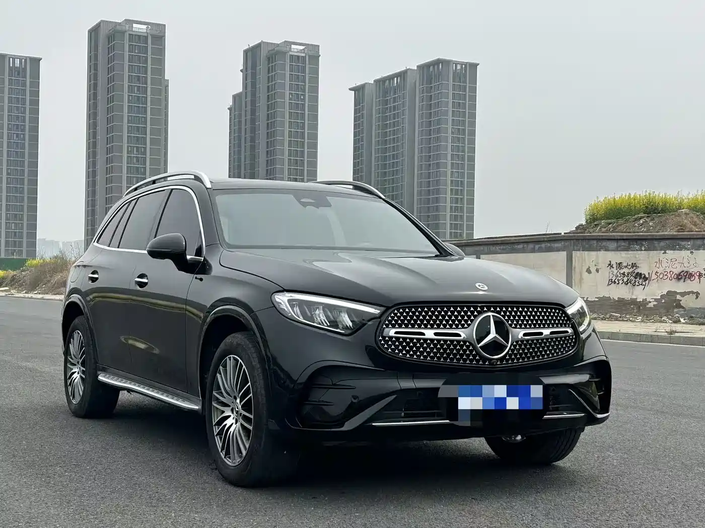 MERCEDES-BENZ GLC