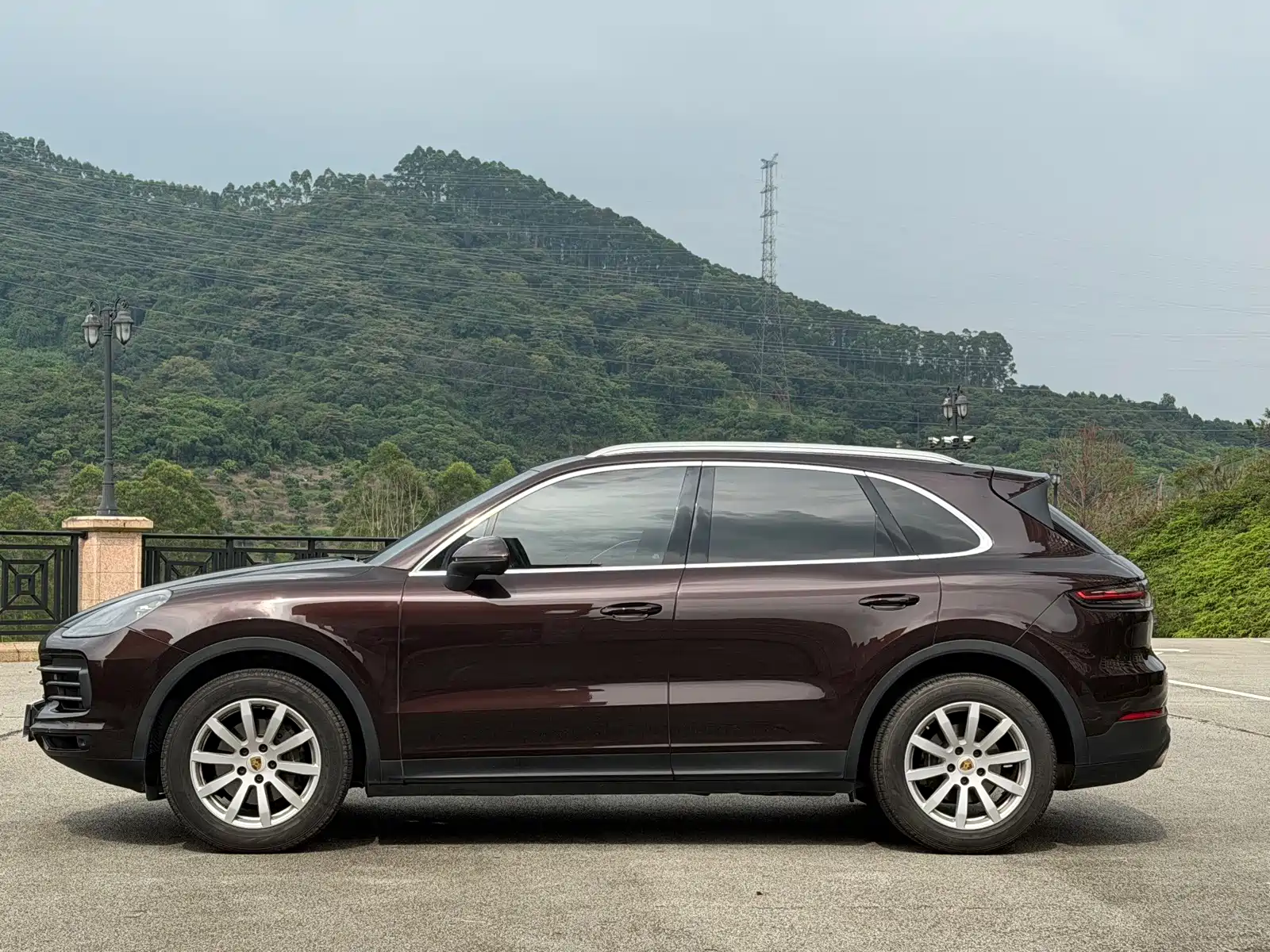 صورة 4 - Porsche Cayenne