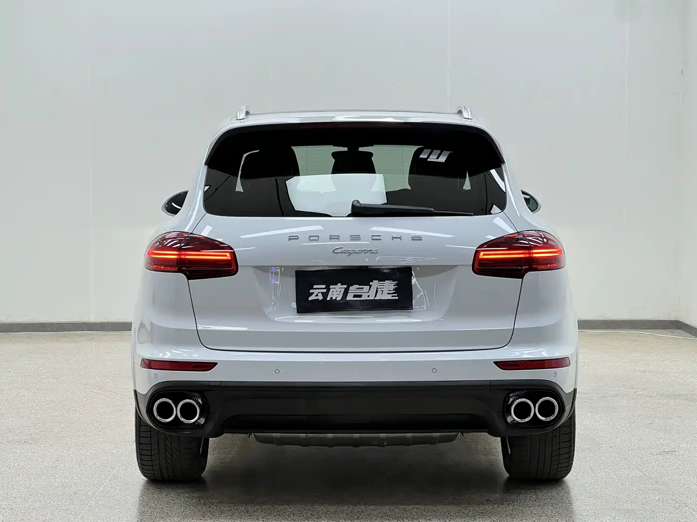 Porsche Cayenne 2016 Cayenne Platinum Edition 3.0T фото 5