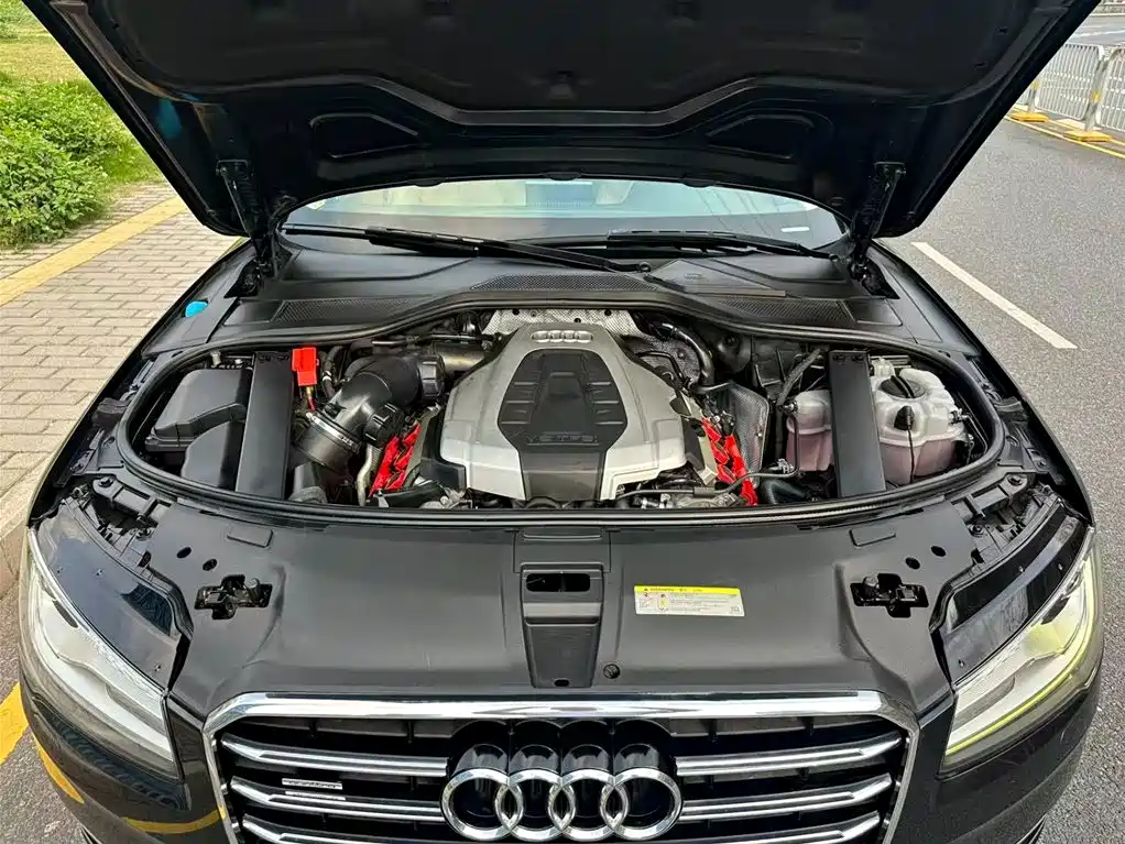 Audi A8 2014 A8L 45 TFSI quattro Comfort фото 13