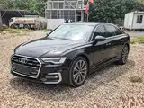Фото 2 - Audi A6L