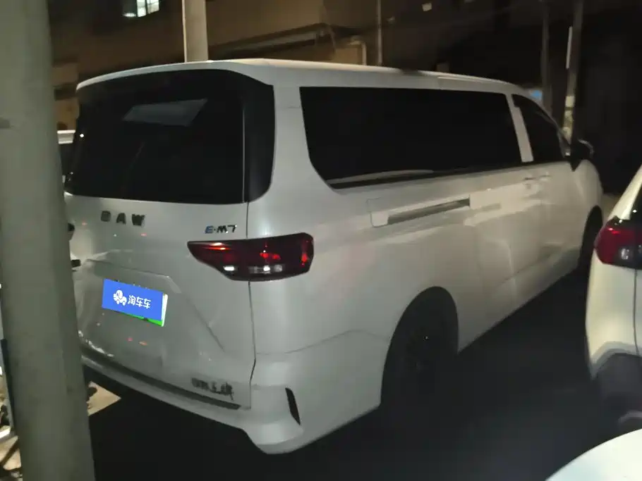 BAW (Beijing Automobile Works) Ruisheng Ace M7 EV 2025
