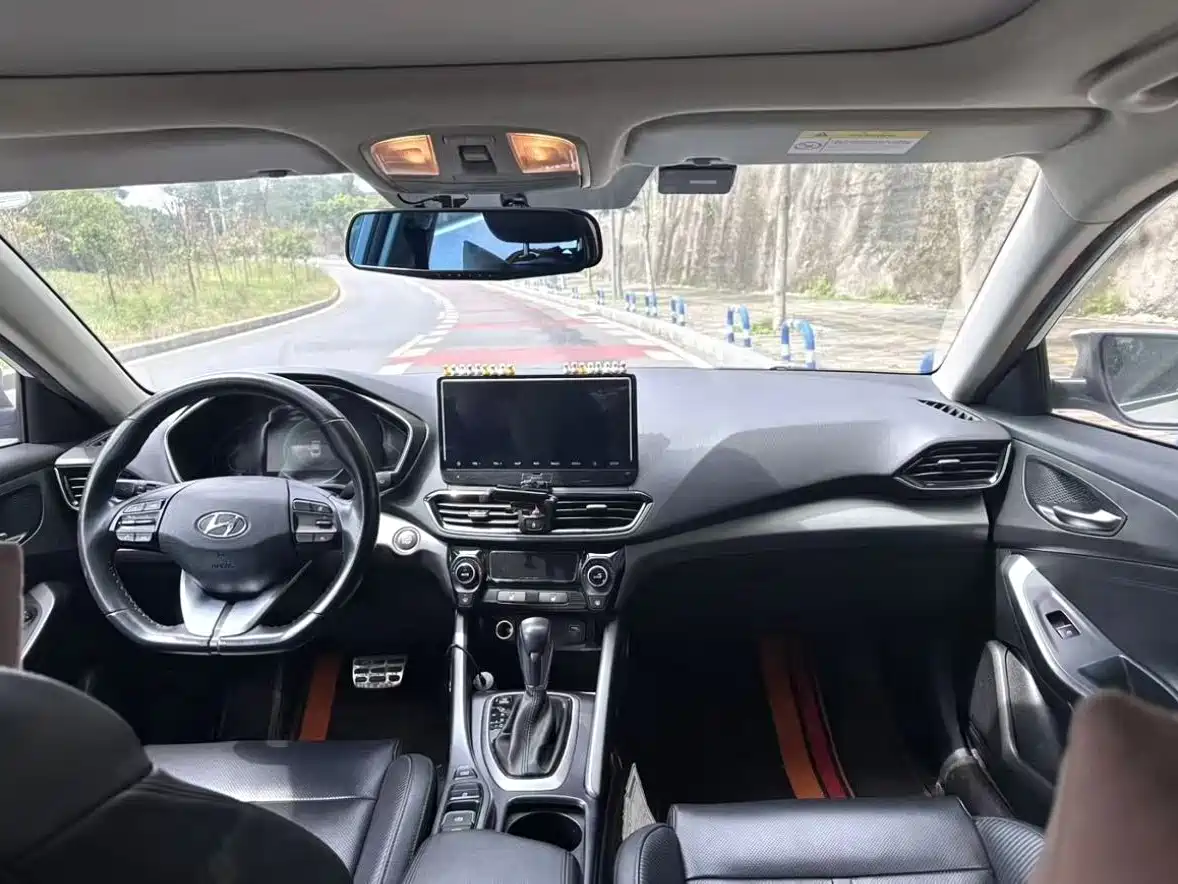 Hyundai Fista 2019 280TGDi Smart Speed Edition China VI фото 5