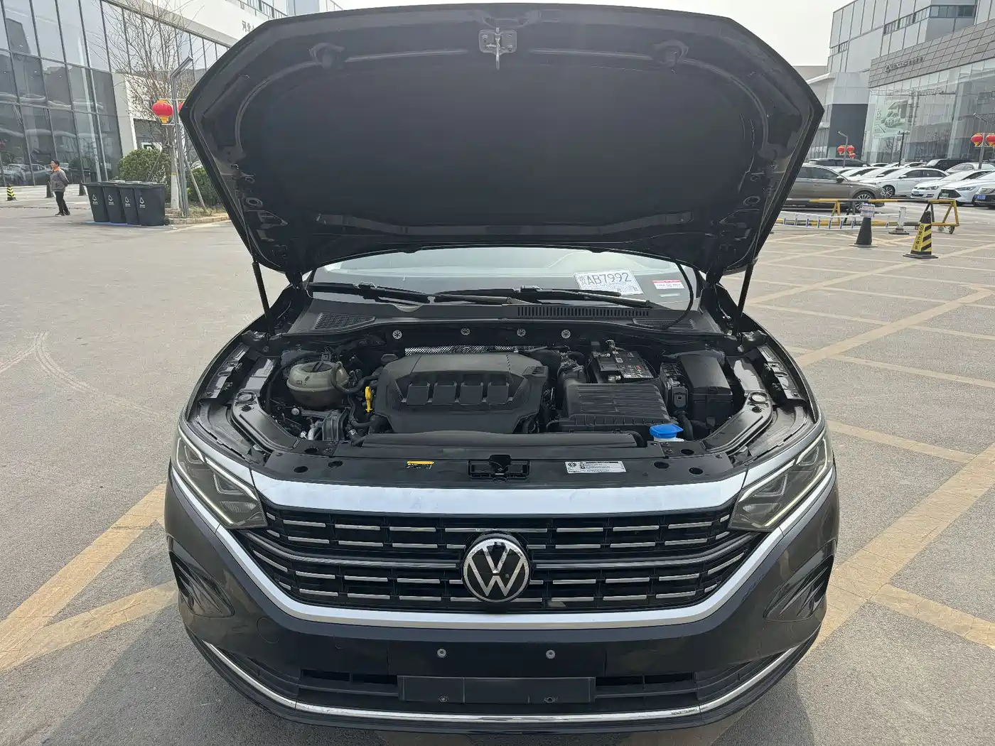 Volkswagen Passat 2022 330TSI Luxury Edition фото 9
