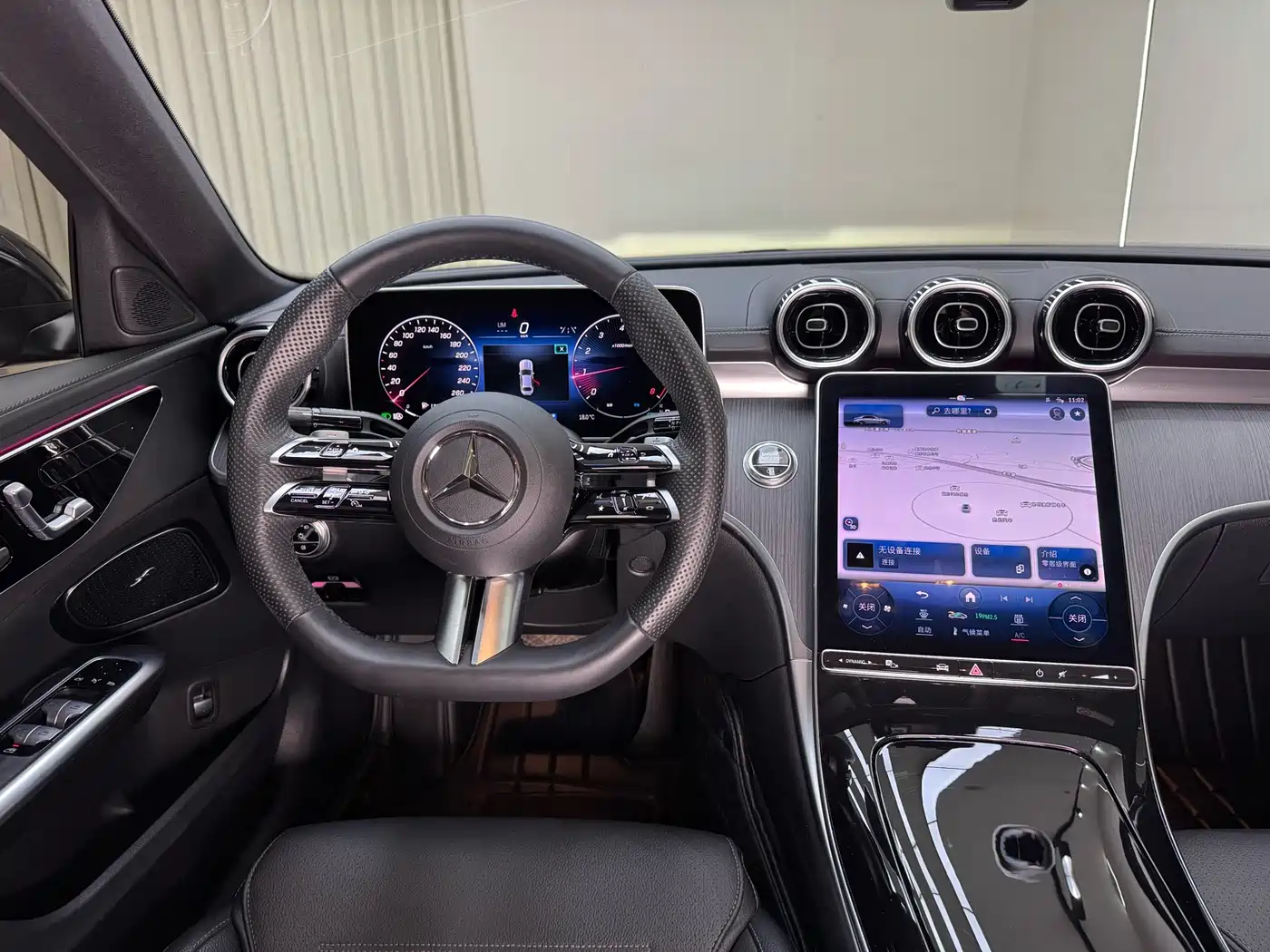 Mercedes-Benz C-Class 2023 C 200 L Sport фото 20