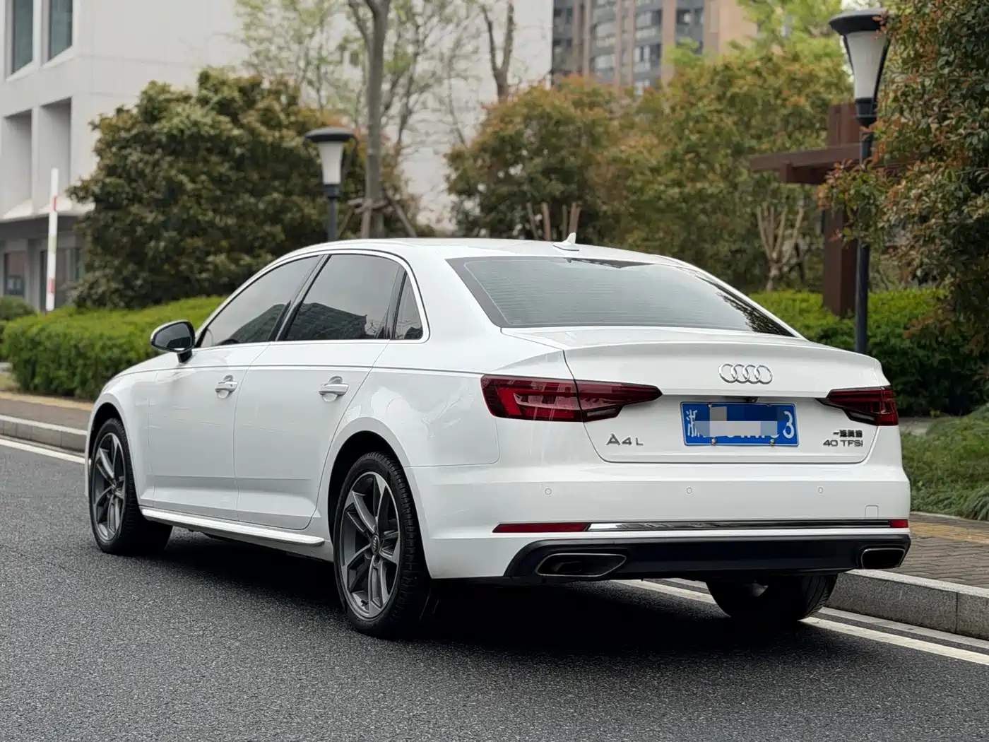 Audi A4L 2019 40 TFSI Progressive (China VI) фото 3