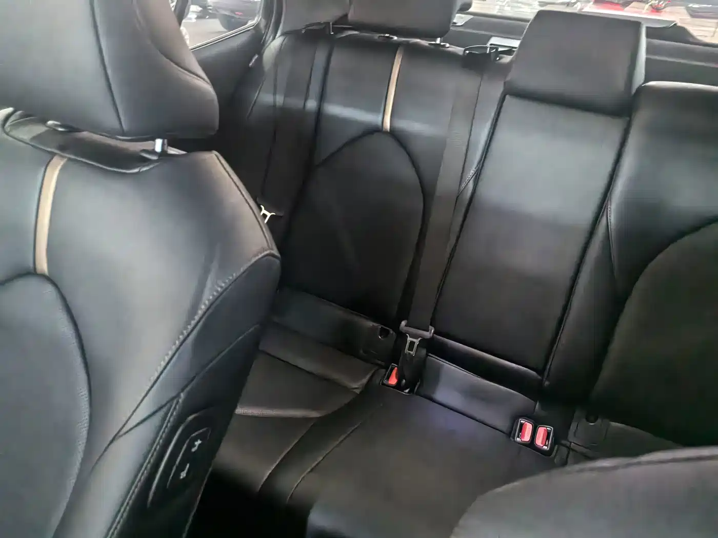 Toyota Camry 2026 2023 2.0G Luxury Edition