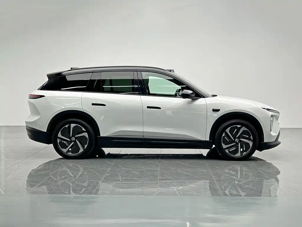 Фото 7 - NIO ES6