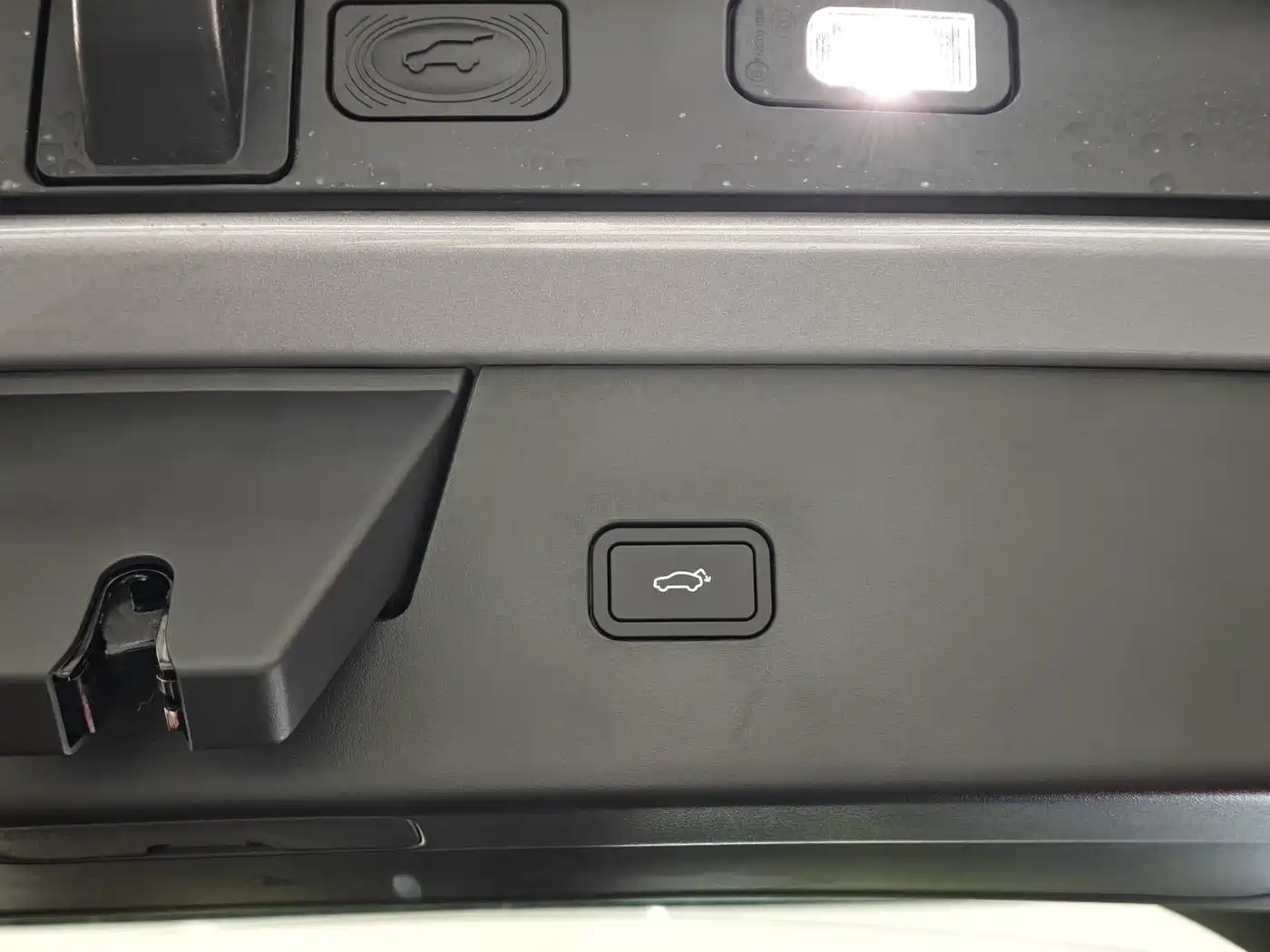 Volvo XC70 Plug-in Hybrid 2026