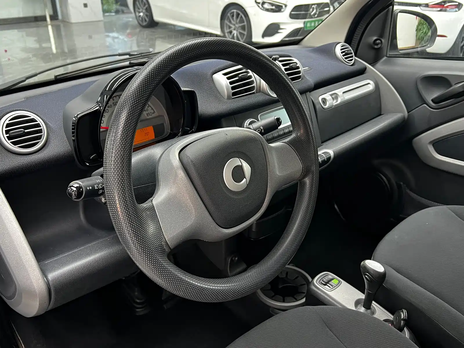 Photo 14 - smart fortwo