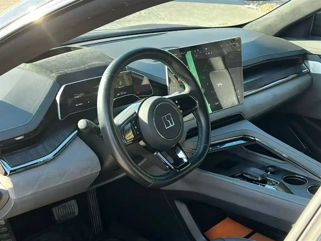 ZEEKR EXTREME KRYPTON 001