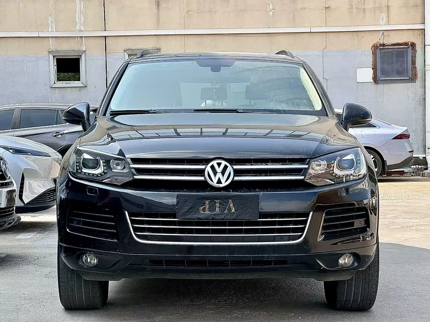 Фото 2 - Volkswagen Touareg