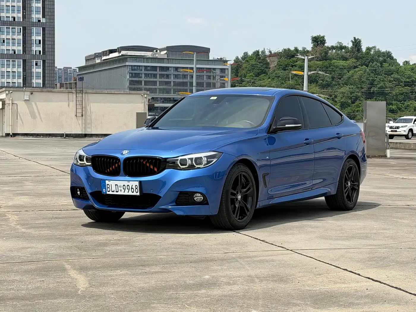 BMW 3 Series GT 2020 320i M Sport Black Night Edition