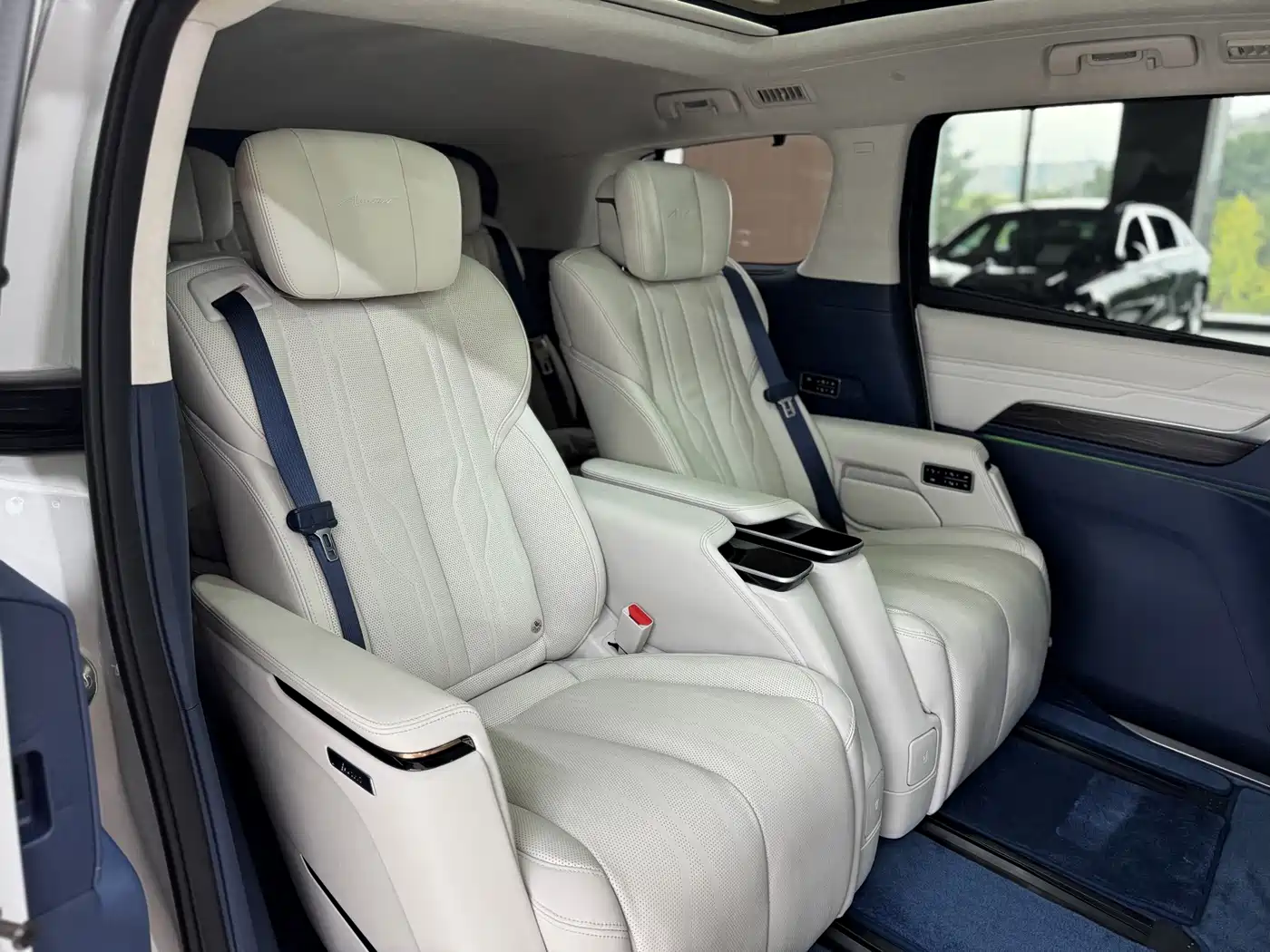 Buick Century 2023 2023 2.0T 6-Seat World Edition