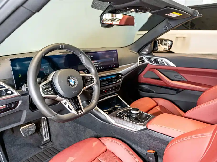 BMW 4 Series 2024 430i Convertible M Sport Shadow Edition фото 6