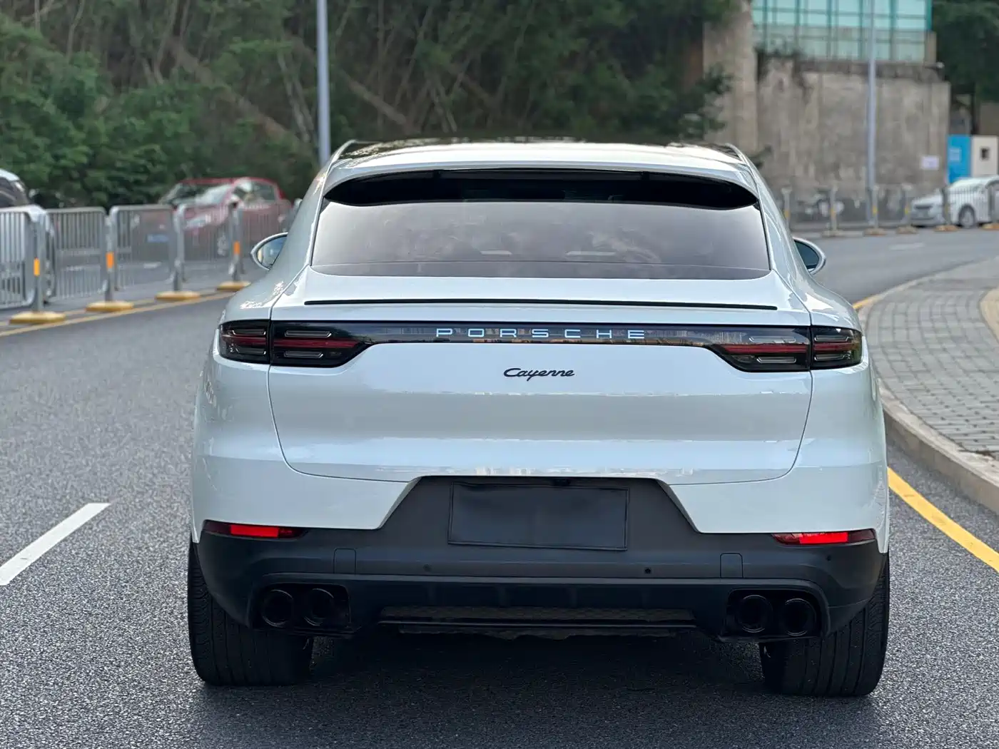 Porsche Cayenne 2019 Cayenne Coupé 3.0T фото 17