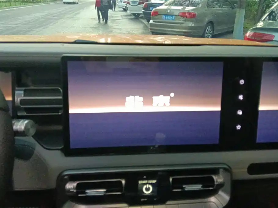 BAIC ORV Beijing Offroad BJ40 2024 2.0T New Urban Hunter Edition Knight фото 13