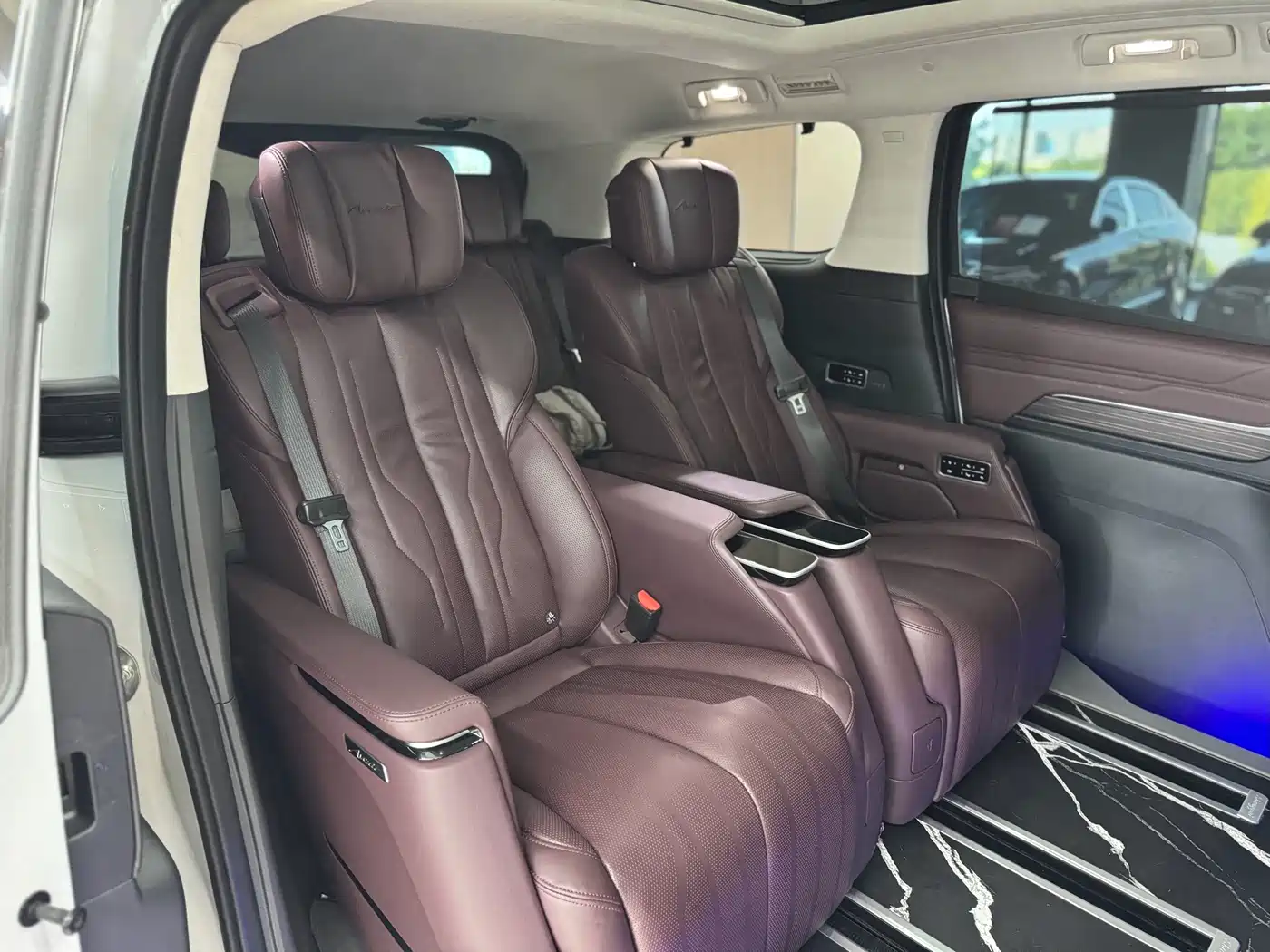 Buick Century 2024 2023 2.0T 7-Seater World Edition