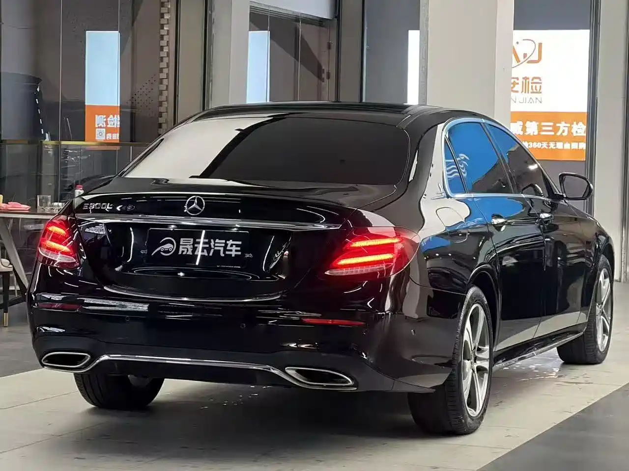 Mercedes-Benz E-Class 2020 Model E 260 L Sport фото 9