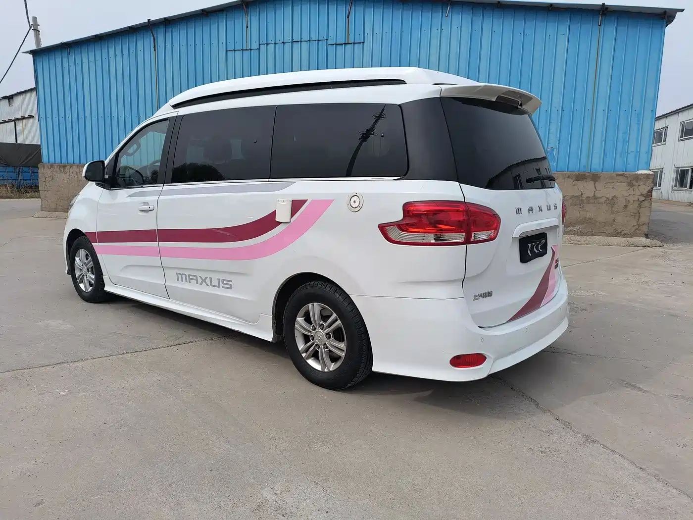 SAIC Maxus RG10 2019 2.0TGI Pop-top Camper Sunshine Edition фото 9