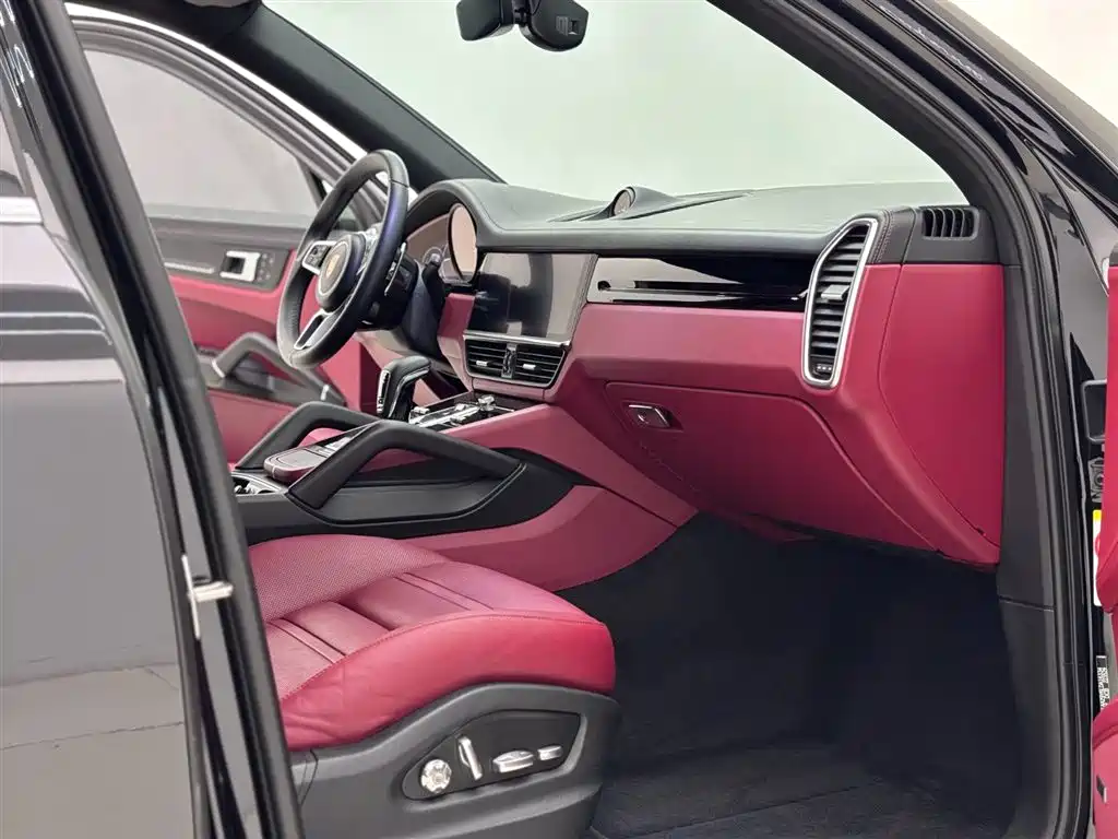 Porsche Cayenne 2019 Cayenne 3.0T фото 17