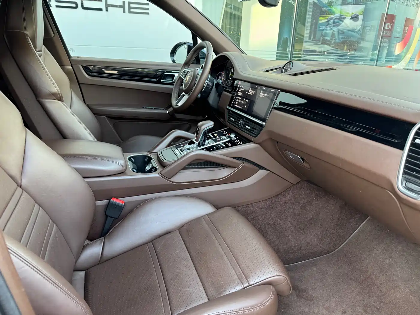 Porsche Cayenne New Energy 2020 Cayenne E-Hybrid 2.0T фото 22