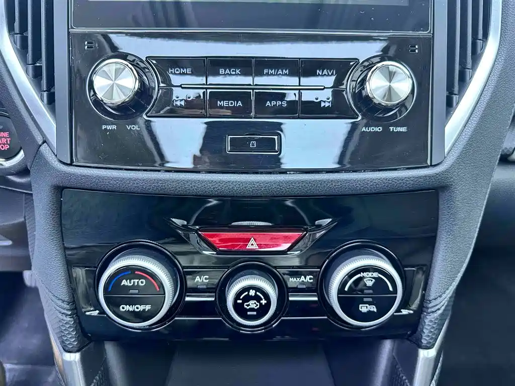 SUBARU FORESTER