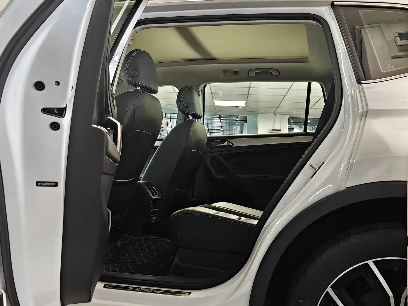 Volkswagen Tiguan L 2019 330TSI Automatic 2WD Trend Edition China VI фото 15