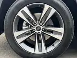 Photo 13 - Audi Q6
