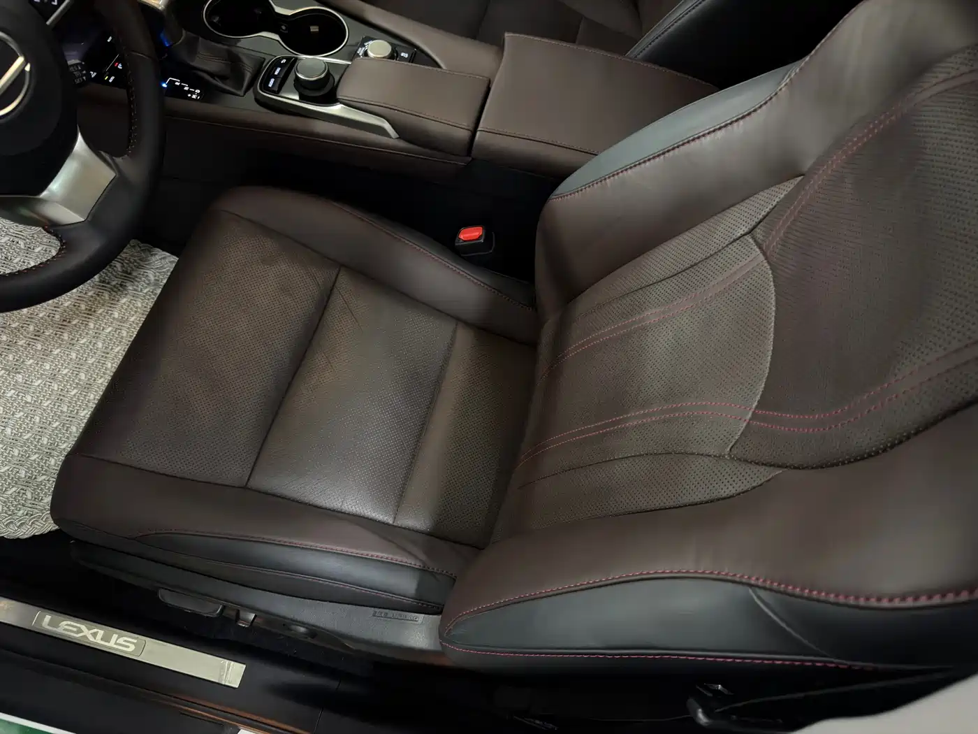 Lexus RX 2016 300 4WD Elegance Edition (China V) фото 16
