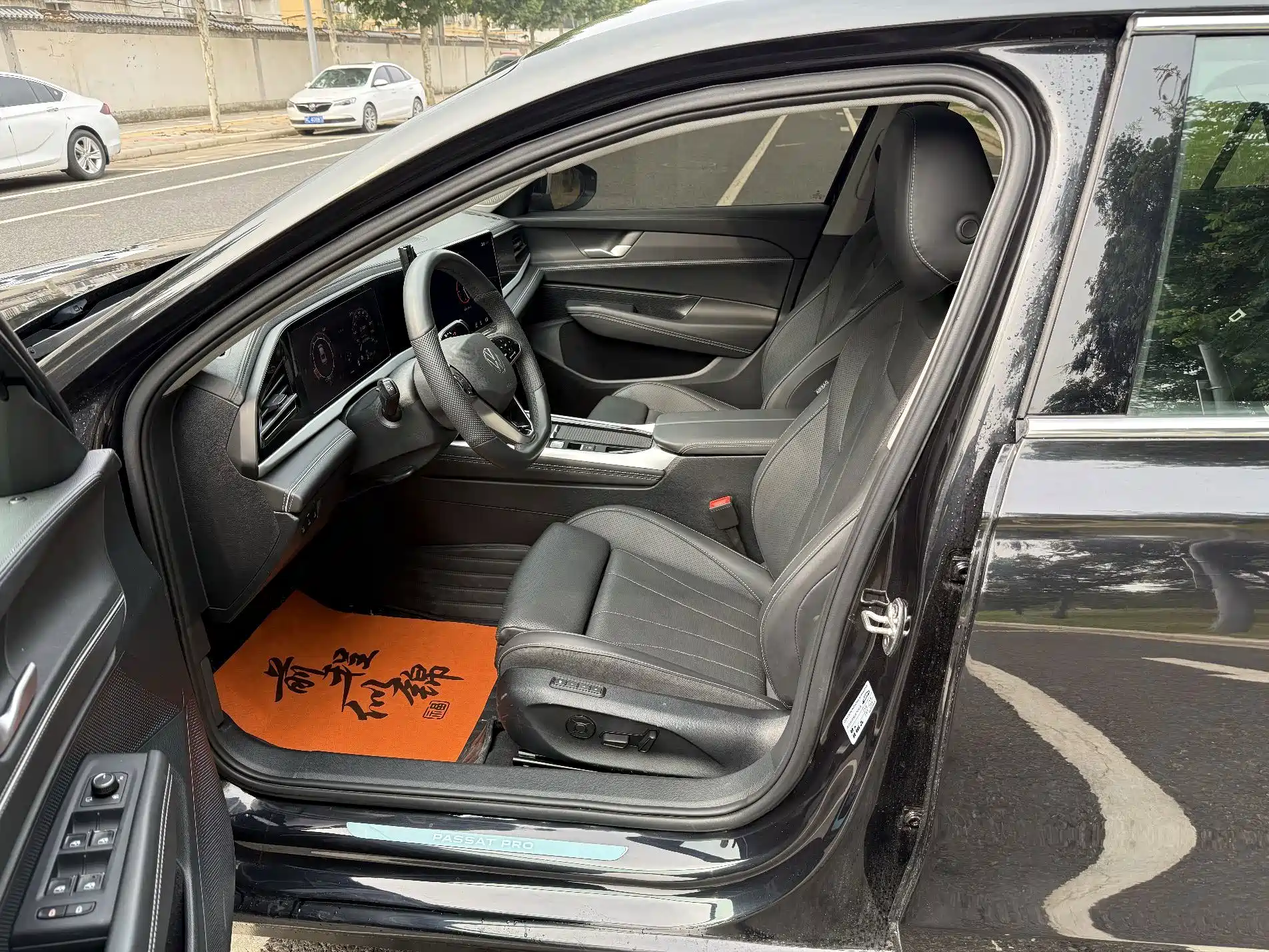 Фото 5 - Volkswagen Passat